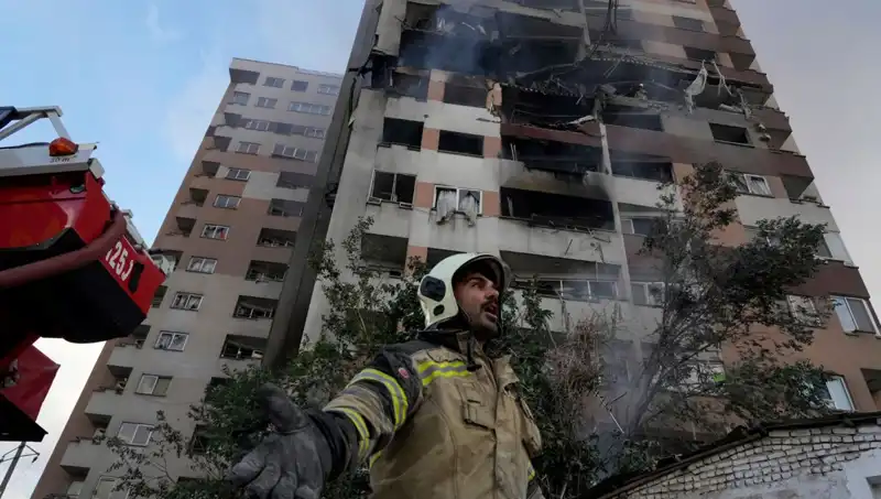 İran, İsrail Saldırıları Sonrası İlk Görüntüleri Yayınladı: İşte Detaylar