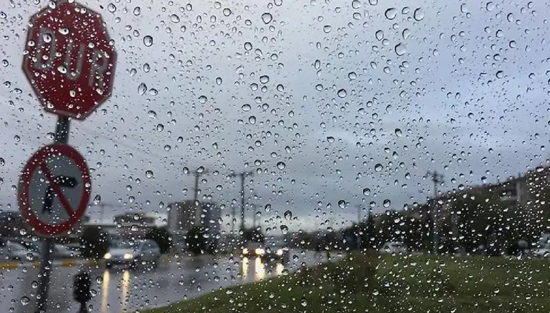 Meteoroloji'den 20 İl İçin Kritik Hava Durumu Uyarısı: Sağanak Yağış ve Düşen Sıcaklıklar