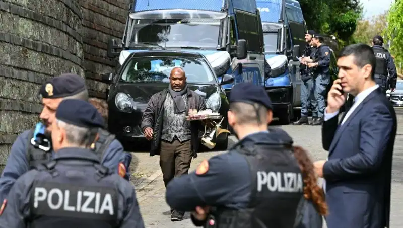 Roma'da Gerilim Doruğa Ulaştı: İran ve ABD Nükleer Müzakereleri Başladı