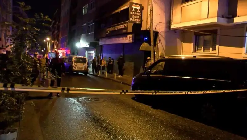 Eğlence Mekanında Şok Edici El Bombası Saldırısı: 7 Yaralı!
