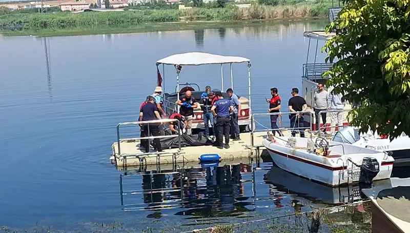 Fırat Nehri'nde Gizemli Erkek Cesedi Bulundu: Olayın Perde Arkası