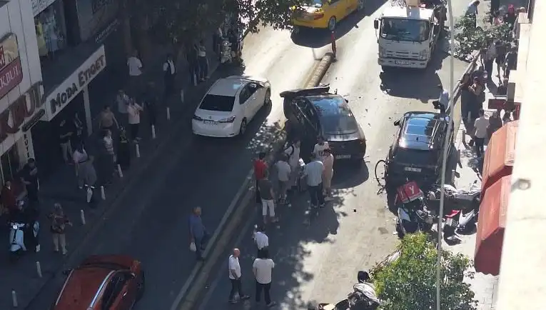 İranlı Sürücünün Trafik Kaza Anı Sosyal Medyada Şok Yarattı