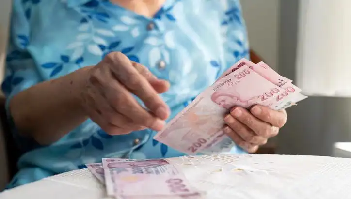 Emekliler, Dolandırıcıların Yeni Hedefi Oluyor: Aşırı Dikkat Gerek!