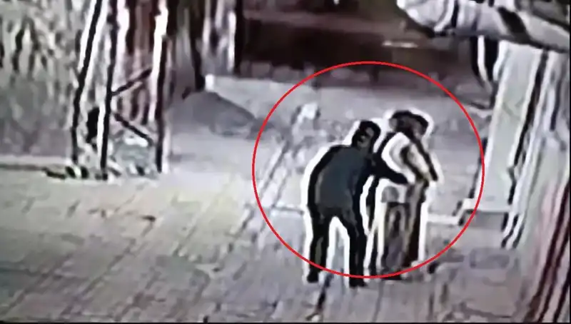 Kapkaççı Avına Çıkıldı: Polislerden Simitçi ve Pazarcı Kılığına Gelişen Rutin Operasyon