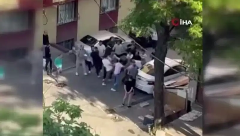Madde Bağımlılığına Karşı Mücadele: Sokaklarda Dayak Olgusunun Yükselişi