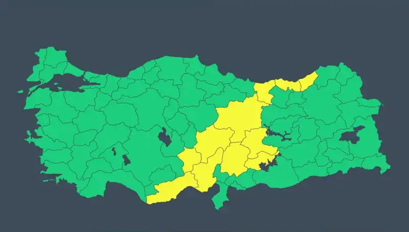 11 İlde Sağanak ve Fırtına Alarmı: Hava Durumu Tehlike Saçıyor!