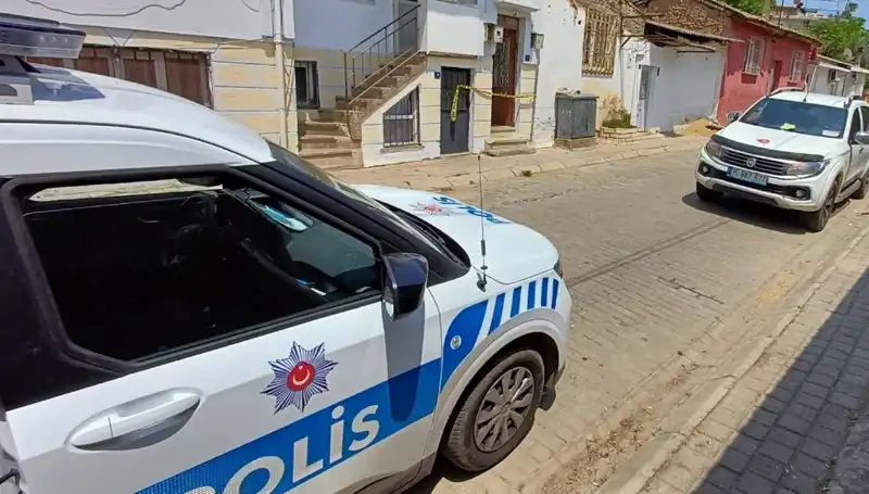 Evden Gelen Korkunç Kokular, 3 Gündür Ölü Olan Genci Açıkladı