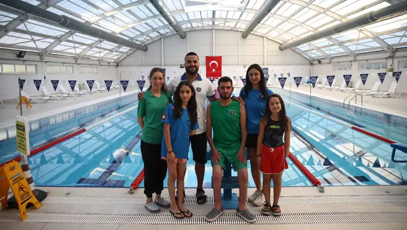 Engel Tanımayan Yüzücüler, Olimpiyat Madalyası İçin Havuzda Kulaç Atıyor