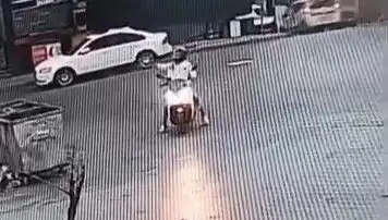 İstanbul'da Alışveriş Merkezine Silahlı Saldırı: Olayın Detayları
