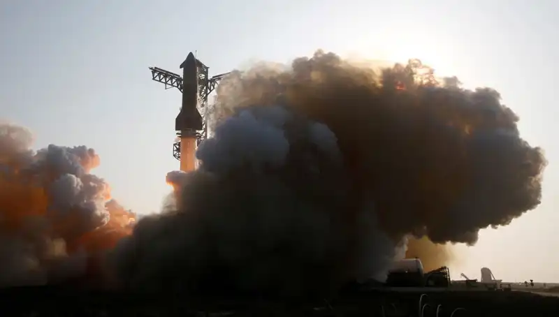 Starship Roketinin 9'uncu Testi: Kontrolden Çıktı ve Gözler Üzerinde