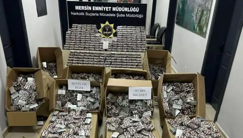 Mersin’de Dev Uyuşturucu Operasyonu: 387 Bin Hap Ele Geçirildi
