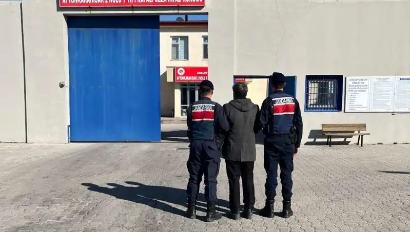 10 Yıl Hapis Cezaevi Kaçkını, Polisi Şaşırttı; Yakalandığı An Tüm Detaylar!
