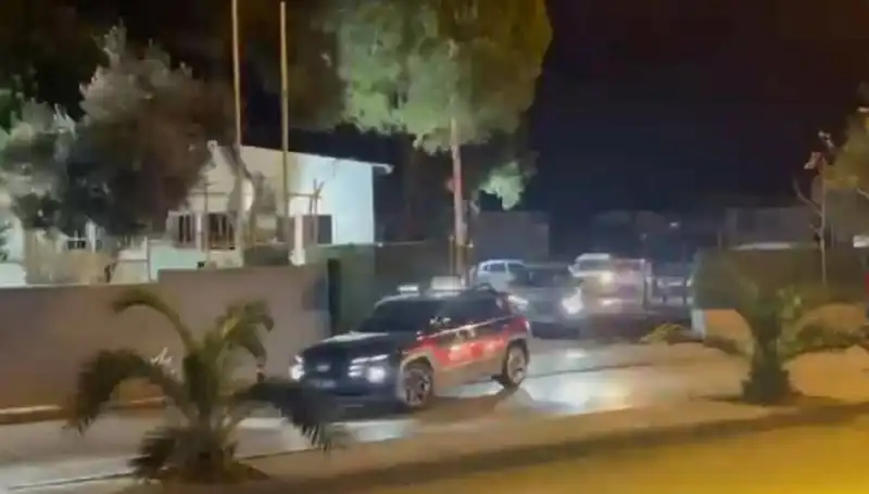 İzmir'de 24 Saatlik Operasyonda 141 Hükümlü Tek Tek Yakalandı!