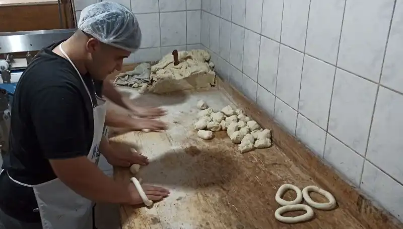 113 Yıldır Hayat Bulan Tarihi Taş Fırın: Odun Ateşinde Eşsiz Lezzetler