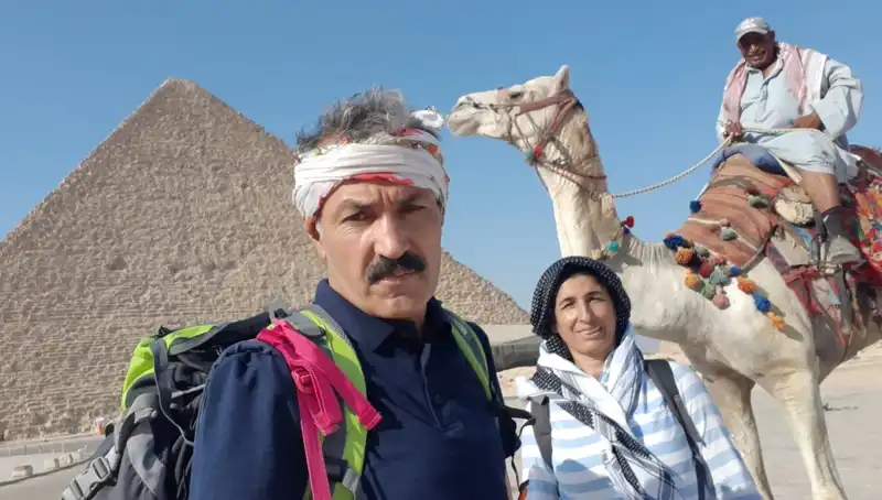 Şırnaklı Çiftin Rekor Seyahati: 6 Kıta, 40 Ülke ve İnekler!