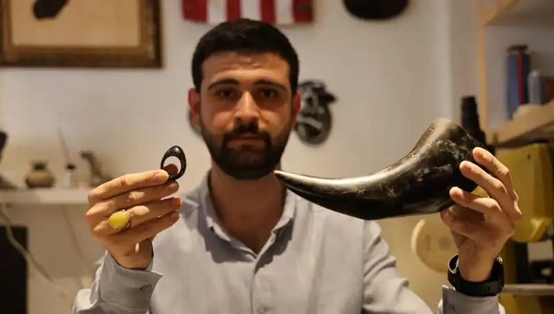 Türk Askerlerinin Özel Ekipmanı: Manda Boynuzuyla Yapılan Savaş Aletleri