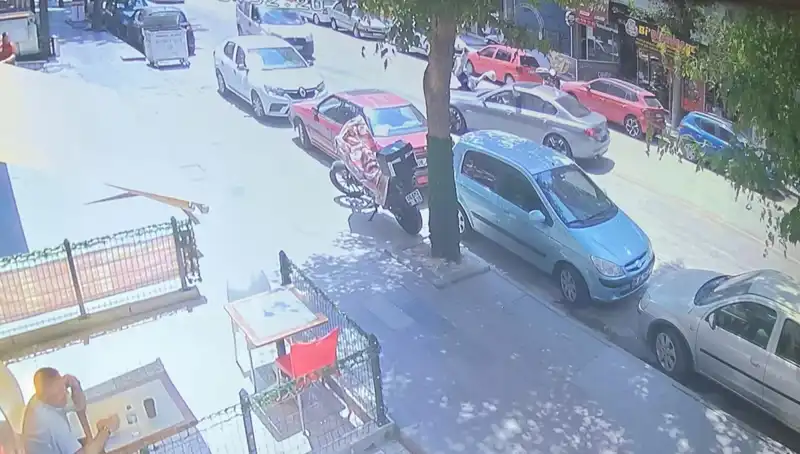 Yaya Geçidinde Sıradan Bir Gün Dehşete Dönüştü: Araba Çarpan Kişi Hayatını Kaybetti