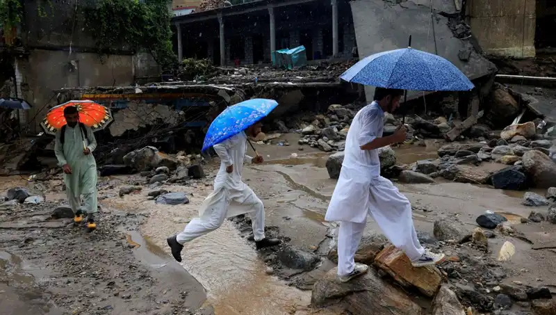 Pakistan'daki Sel Felaketi: DSÖ’den Tıbbi Yardım Müjdesi