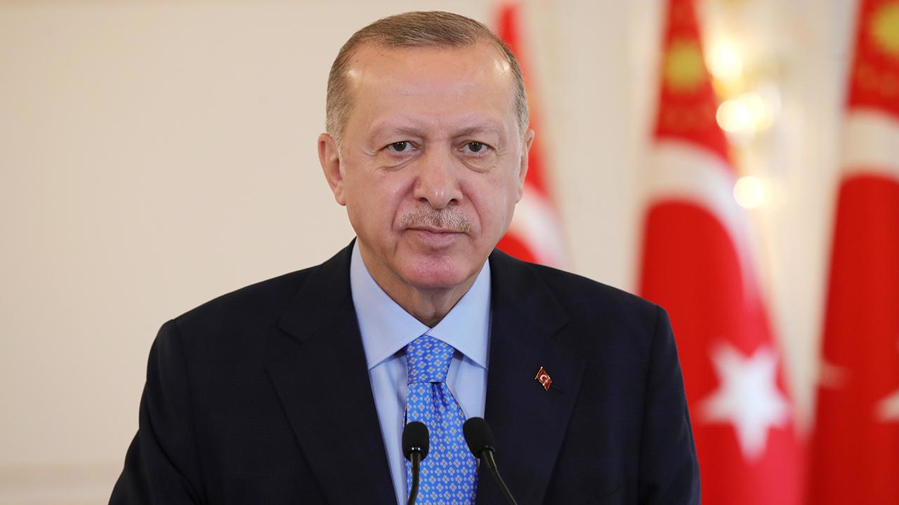 Liderler Cumhurbaşkanı Erdoğan'ı Kutladı