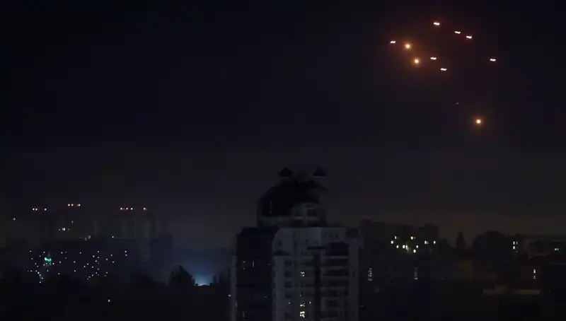 Rusya'dan Kiev'e Hava Saldırısı: Sumi'de 11 Köy Tahliye Ediliyor