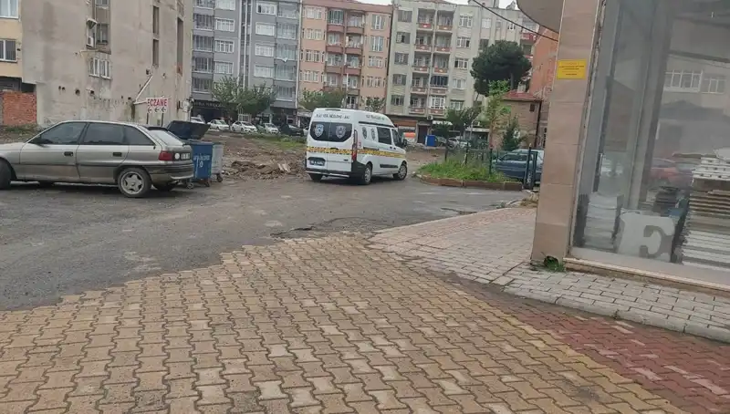 4. Kattan Düşen Kadın: Ağır Yaralı, Kazanın Nedeni Merak Ediliyor