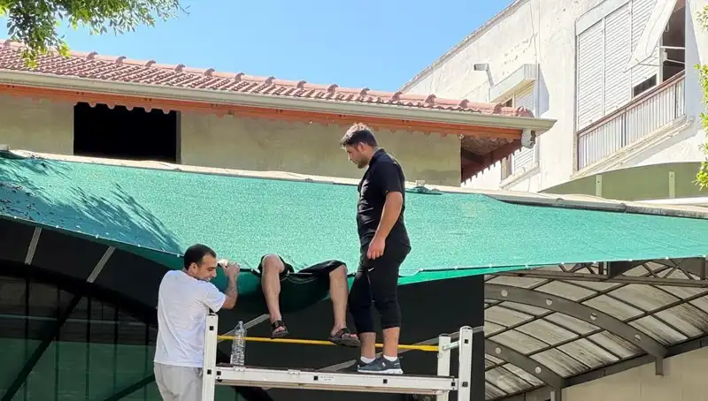 Dengesini Kaybeden Genç Balkonun Kenarından Düştü, Neyin Peşindeydi?