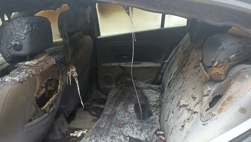 Esenyurt'ta Tehdit ve Şantaj Olayı: Araba Ateşe Verildi