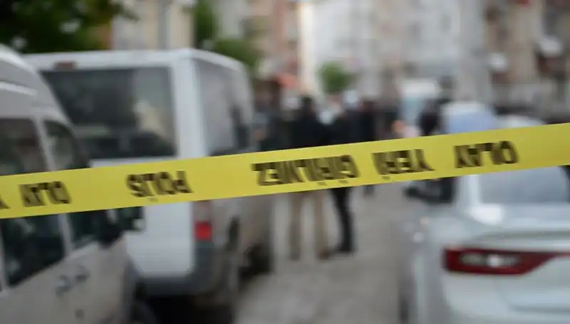 Kanlı Kavga: Satır ve Bıçakla 1 Kişi Hayatını Kaybetti, 1 Yaralı